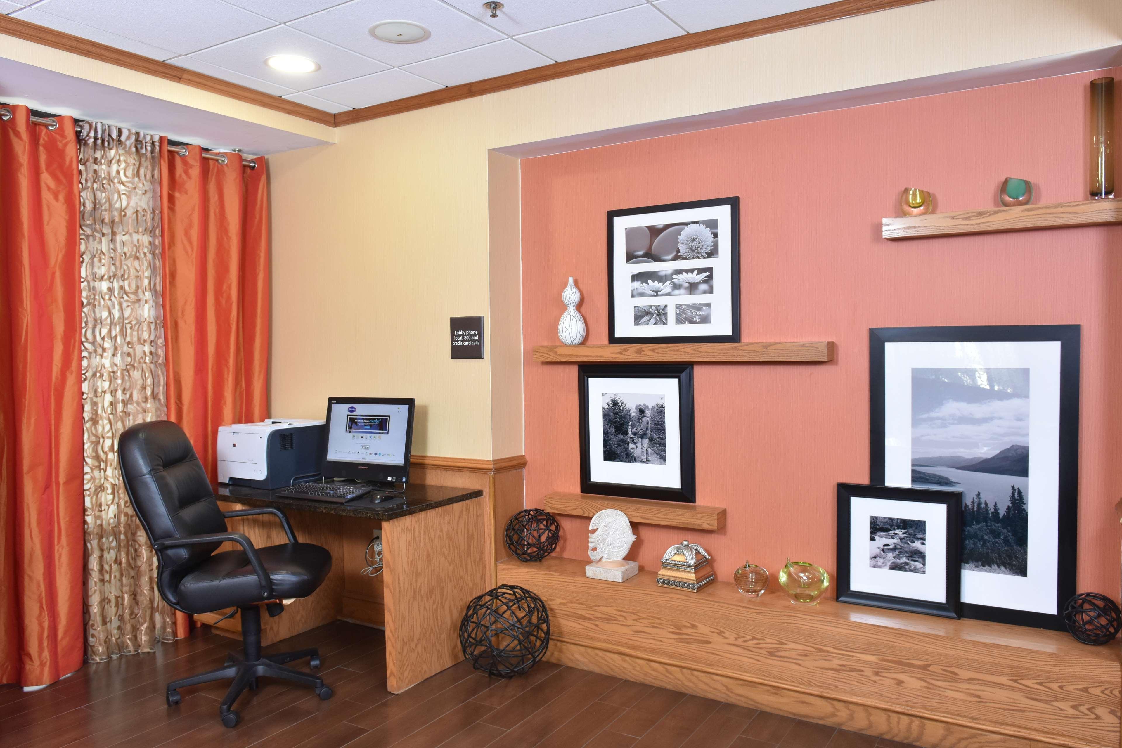 Hampton Inn Stony Creek Екстериор снимка