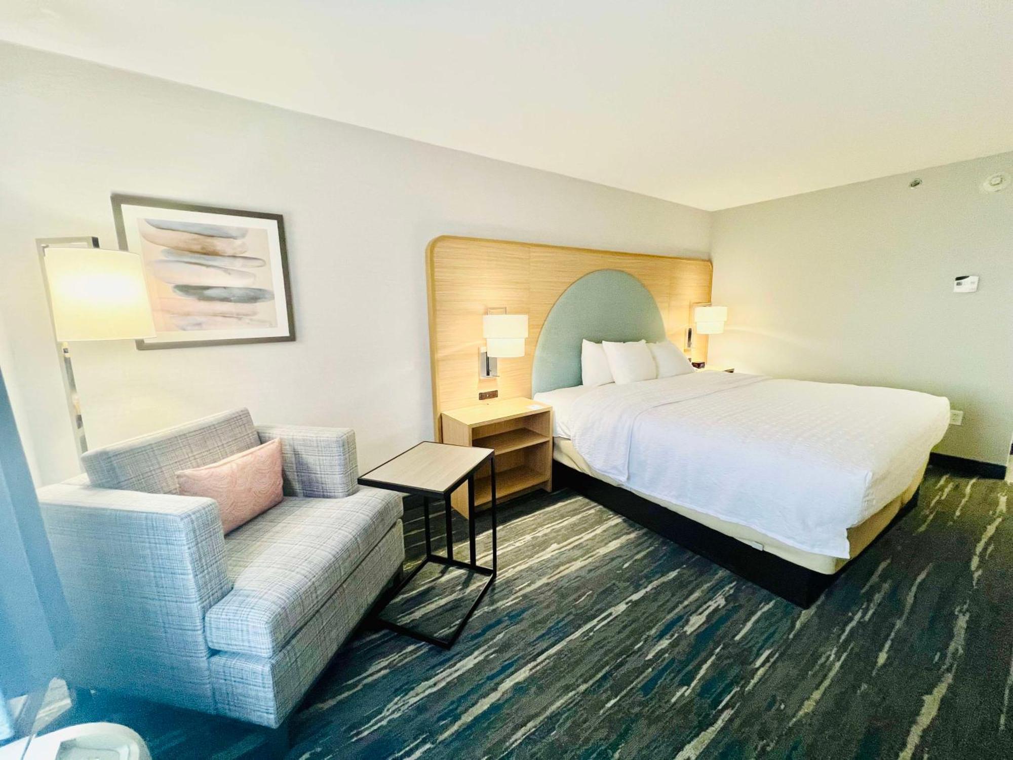 Hampton Inn Stony Creek Екстериор снимка