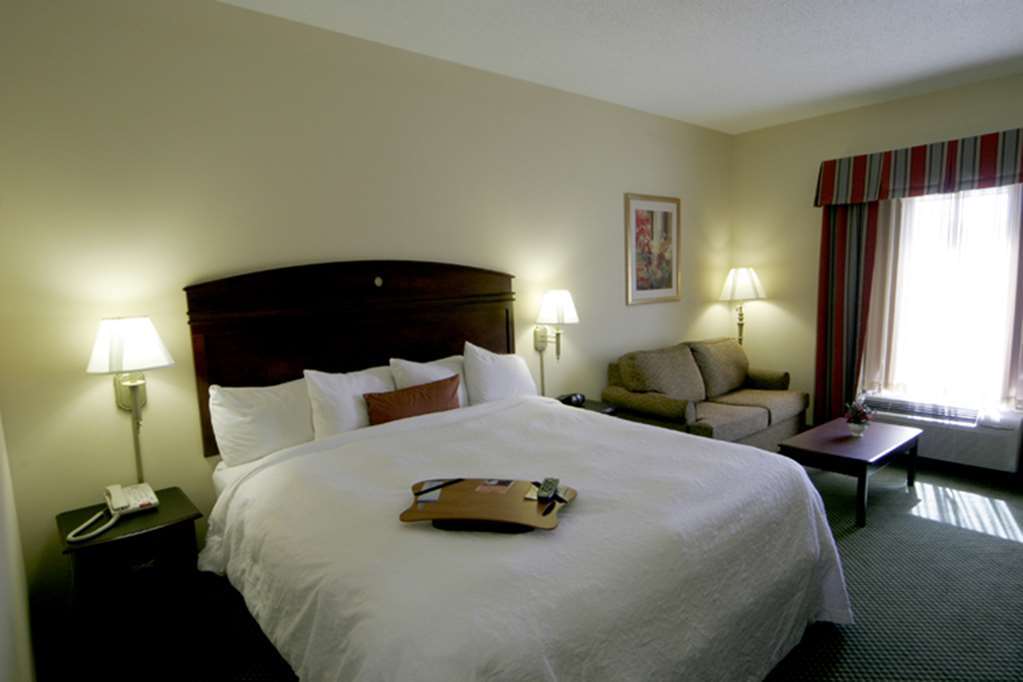Hampton Inn Stony Creek Стая снимка