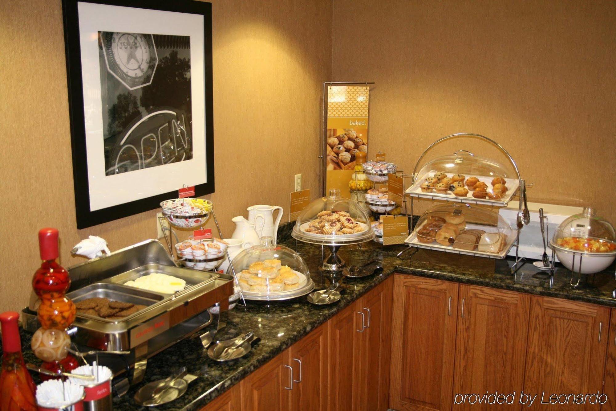 Hampton Inn Stony Creek Ресторант снимка